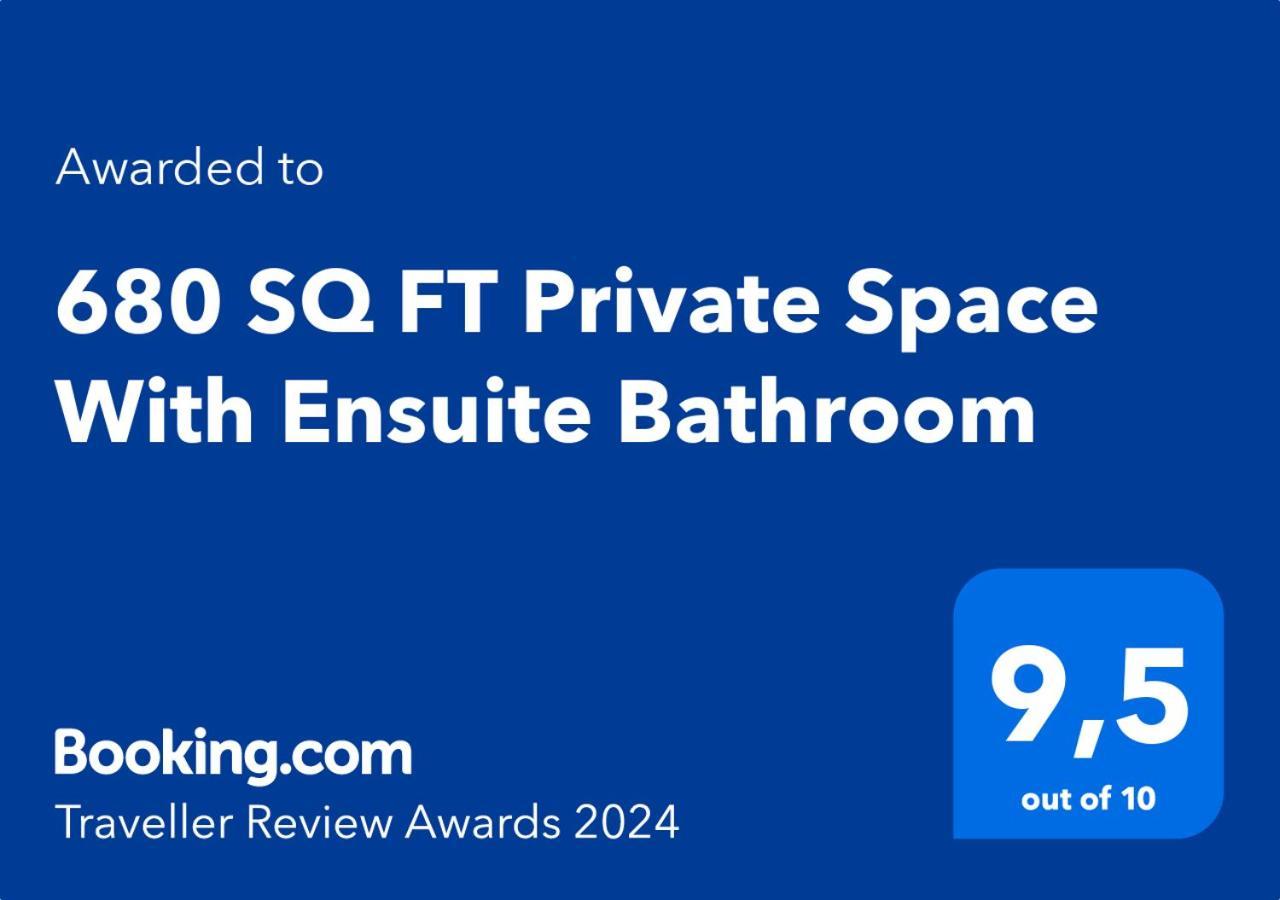 680 Sq Ft Private Space With Ensuite Bathroom YYC 외부 사진